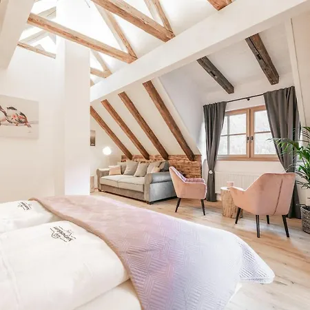 Xeishittn Vogelnest Holiday home