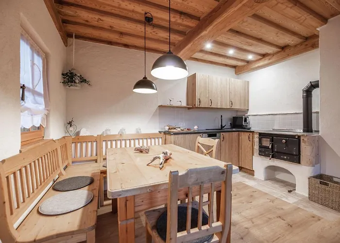 度假居 Xeishittn Vogelnest *